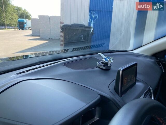 Черный Мазда 3, объемом двигателя 2 л и пробегом 157 тыс. км за 11300 $, фото 32 на Automoto.ua