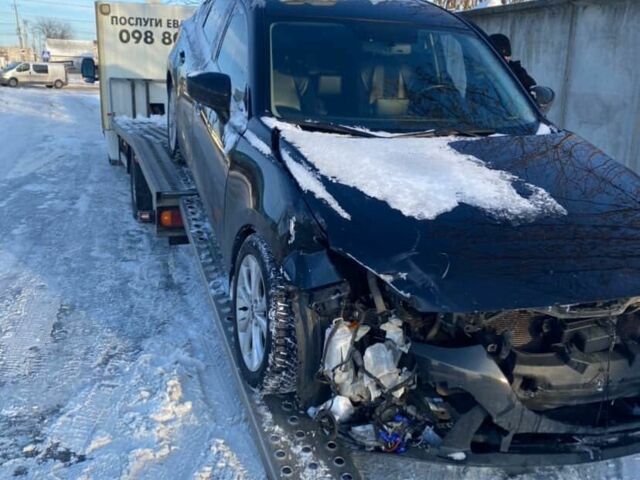 Черный Мазда 3, объемом двигателя 2 л и пробегом 180 тыс. км за 3999 $, фото 2 на Automoto.ua