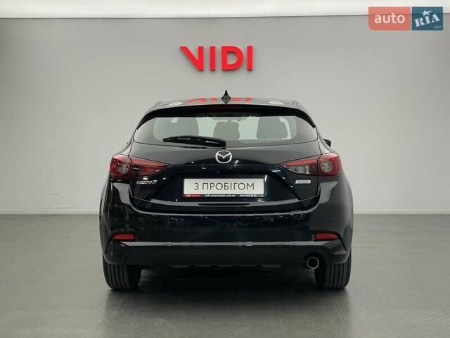 Черный Мазда 3, объемом двигателя 1.5 л и пробегом 209 тыс. км за 13057 $, фото 5 на Automoto.ua