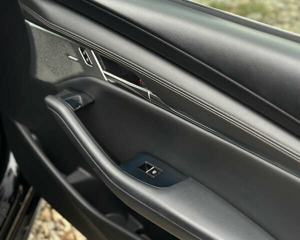 Чорний Мазда 3, об'ємом двигуна 2.49 л та пробігом 86 тис. км за 16350 $, фото 23 на Automoto.ua