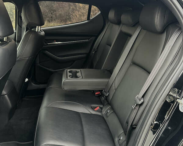 Чорний Мазда 3, об'ємом двигуна 2.49 л та пробігом 86 тис. км за 16350 $, фото 24 на Automoto.ua