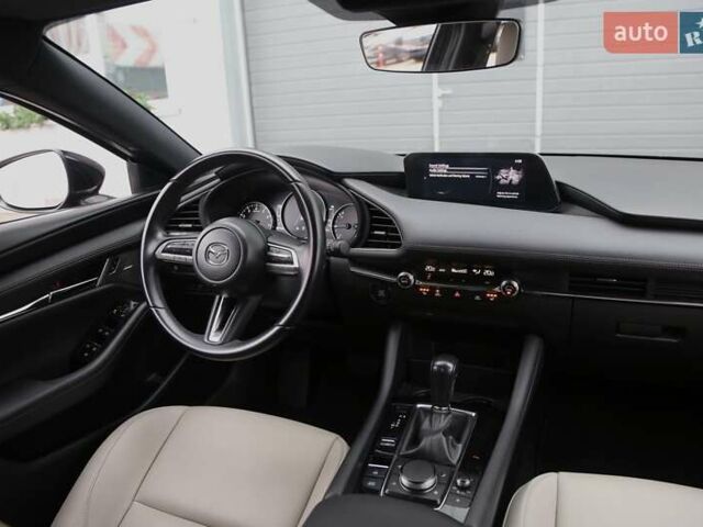 Черный Мазда 3, объемом двигателя 2.5 л и пробегом 40 тыс. км за 15900 $, фото 12 на Automoto.ua