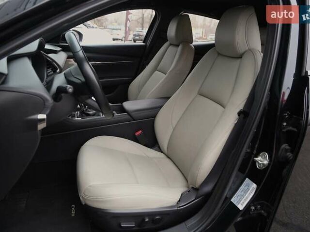 Черный Мазда 3, объемом двигателя 2.5 л и пробегом 40 тыс. км за 15900 $, фото 8 на Automoto.ua