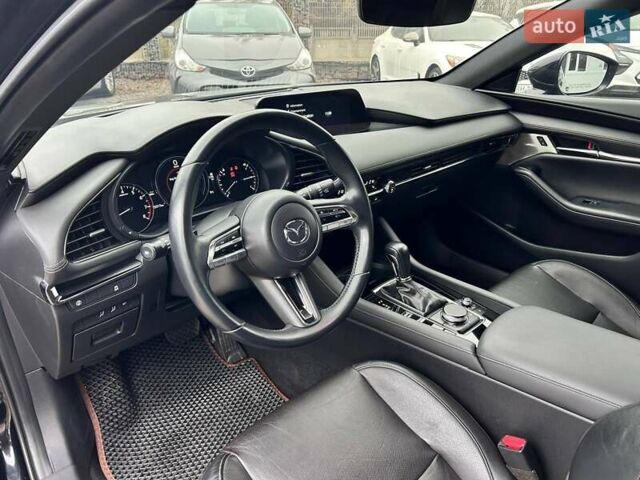 Черный Мазда 3, объемом двигателя 2.5 л и пробегом 25 тыс. км за 18500 $, фото 11 на Automoto.ua