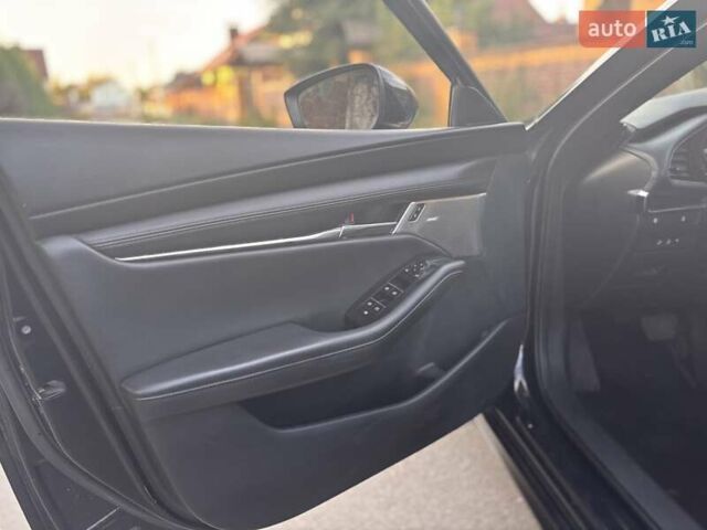 Чорний Мазда 3, об'ємом двигуна 0 л та пробігом 150 тис. км за 15600 $, фото 19 на Automoto.ua