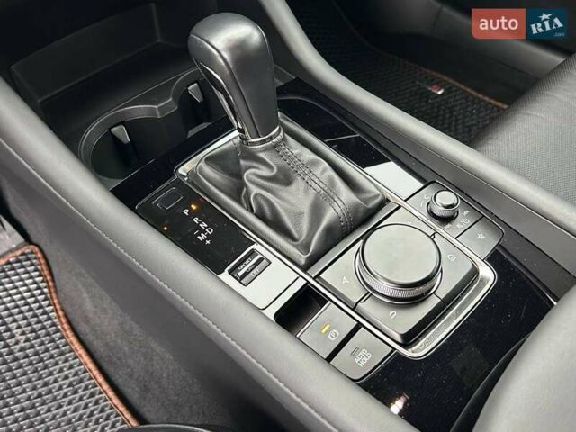 Черный Мазда 3, объемом двигателя 2.5 л и пробегом 25 тыс. км за 18500 $, фото 18 на Automoto.ua