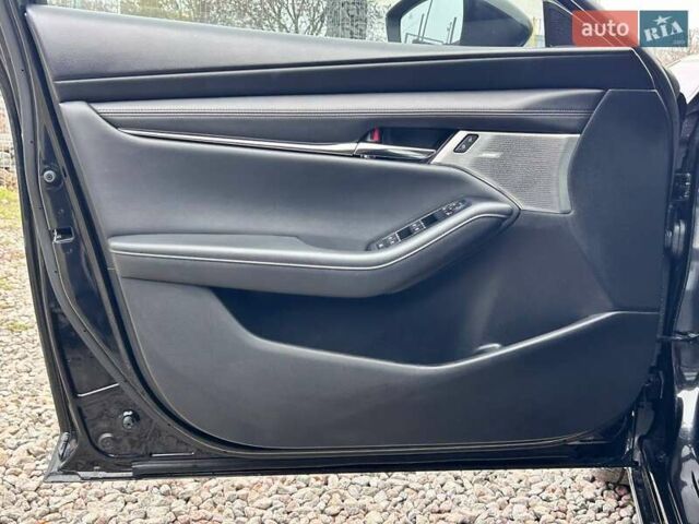 Черный Мазда 3, объемом двигателя 2.5 л и пробегом 25 тыс. км за 18500 $, фото 8 на Automoto.ua