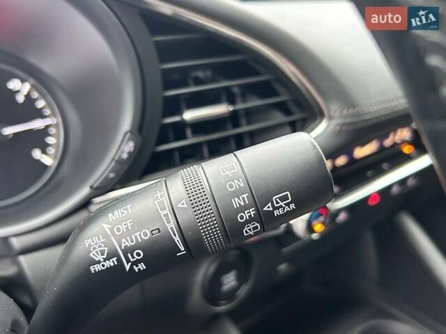 Черный Мазда 3, объемом двигателя 2.5 л и пробегом 25 тыс. км за 18500 $, фото 16 на Automoto.ua