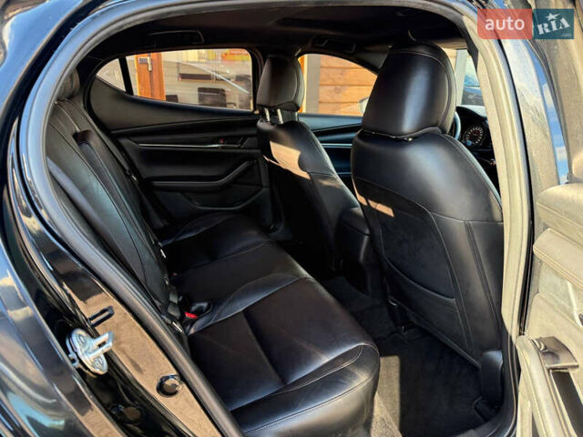 Чорний Мазда 3, об'ємом двигуна 0 л та пробігом 150 тис. км за 14900 $, фото 11 на Automoto.ua