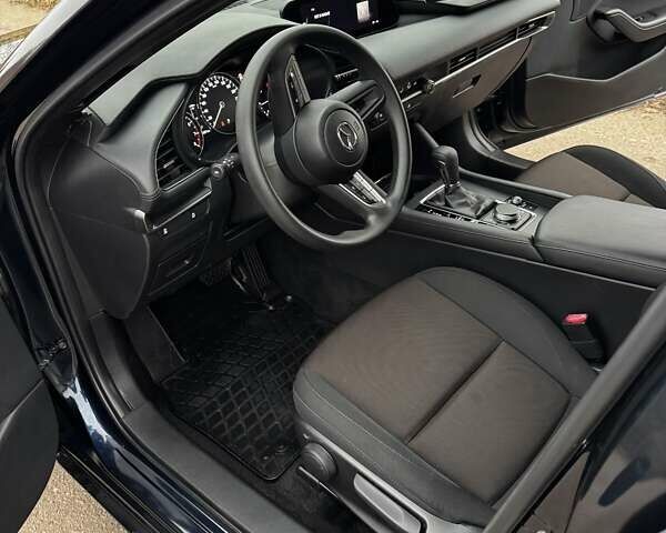 Чорний Мазда 3, об'ємом двигуна 2.5 л та пробігом 21 тис. км за 18200 $, фото 21 на Automoto.ua