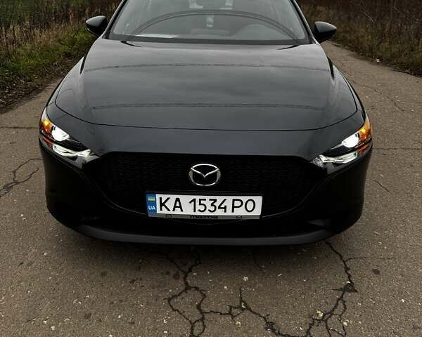 Чорний Мазда 3, об'ємом двигуна 2.5 л та пробігом 21 тис. км за 18200 $, фото 2 на Automoto.ua