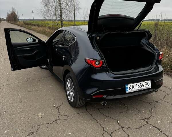 Чорний Мазда 3, об'ємом двигуна 2.5 л та пробігом 21 тис. км за 18200 $, фото 13 на Automoto.ua