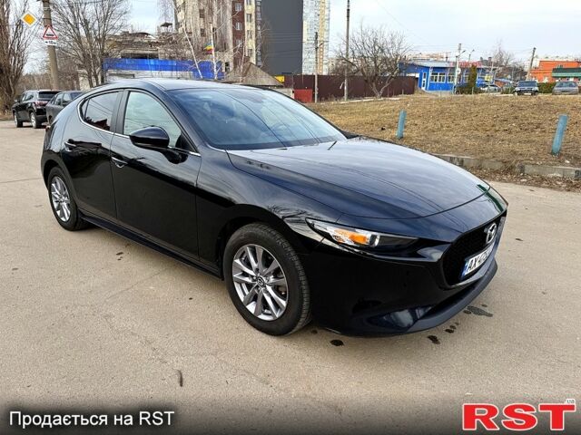 Черный Мазда 3, объемом двигателя 2 л и пробегом 69 тыс. км за 15900 $, фото 1 на Automoto.ua