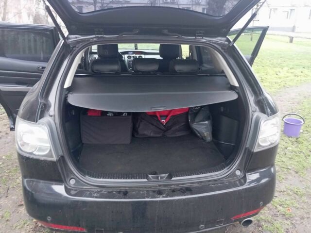 Черный Мазда 3, объемом двигателя 2.2 л и пробегом 250 тыс. км за 9500 $, фото 11 на Automoto.ua