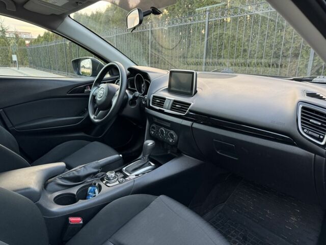 Черный Мазда 3, объемом двигателя 2 л и пробегом 120 тыс. км за 10900 $, фото 12 на Automoto.ua