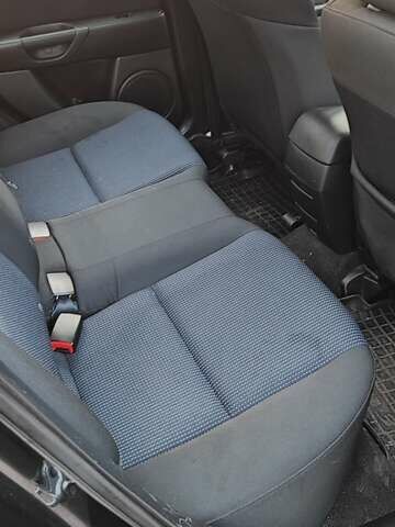 Черный Мазда 3, объемом двигателя 1.6 л и пробегом 218 тыс. км за 4450 $, фото 10 на Automoto.ua