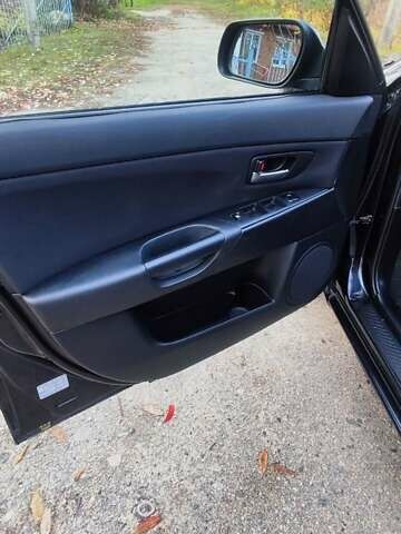 Черный Мазда 3, объемом двигателя 1.6 л и пробегом 218 тыс. км за 4450 $, фото 2 на Automoto.ua