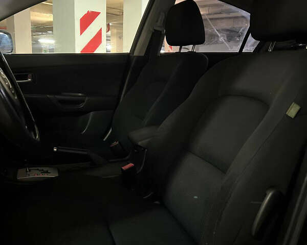 Чорний Мазда 3, об'ємом двигуна 1.6 л та пробігом 250 тис. км за 4350 $, фото 10 на Automoto.ua