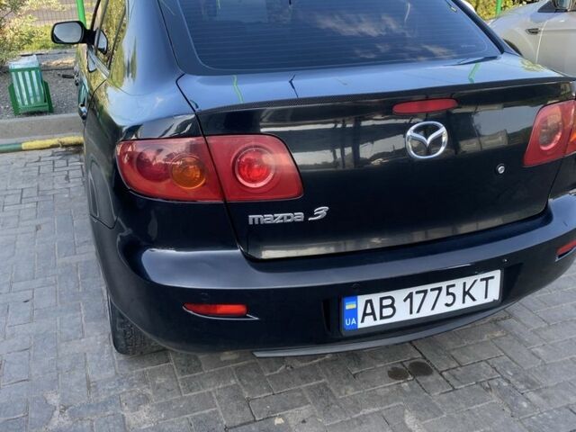Черный Мазда 3, объемом двигателя 1.6 л и пробегом 275 тыс. км за 3650 $, фото 2 на Automoto.ua