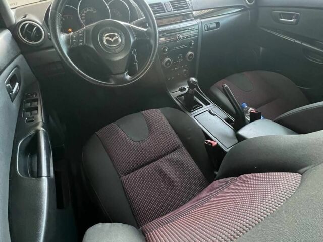 Черный Мазда 3, объемом двигателя 0 л и пробегом 268 тыс. км за 4800 $, фото 6 на Automoto.ua