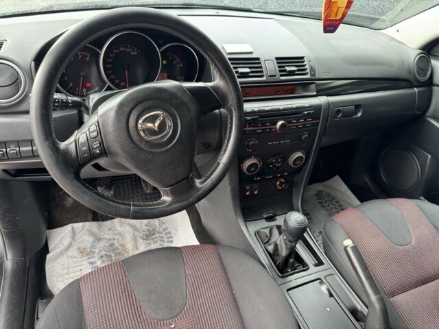 Чорний Мазда 3, об'ємом двигуна 1.6 л та пробігом 220 тис. км за 4200 $, фото 12 на Automoto.ua