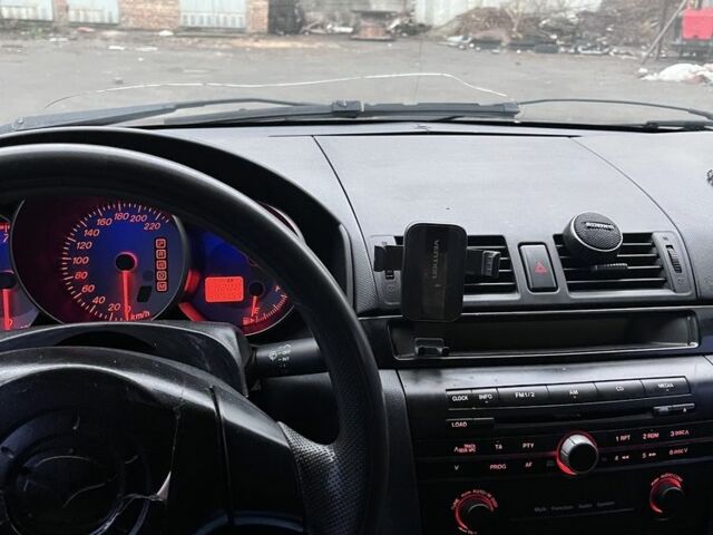 Чорний Мазда 3, об'ємом двигуна 1.6 л та пробігом 147 тис. км за 3500 $, фото 7 на Automoto.ua
