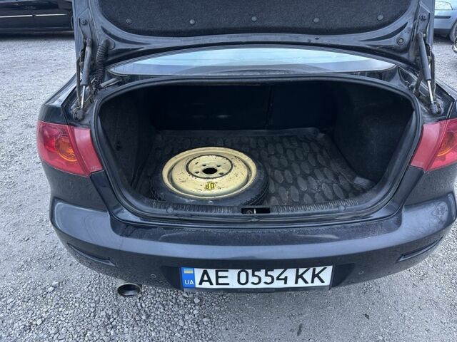 Черный Мазда 3, объемом двигателя 1.6 л и пробегом 250 тыс. км за 3999 $, фото 10 на Automoto.ua