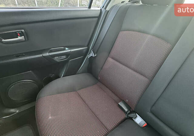 Черный Мазда 3, объемом двигателя 1.6 л и пробегом 247 тыс. км за 5550 $, фото 47 на Automoto.ua