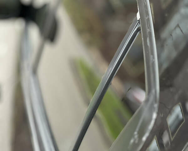 Черный Мазда 3, объемом двигателя 1.6 л и пробегом 192 тыс. км за 5500 $, фото 51 на Automoto.ua