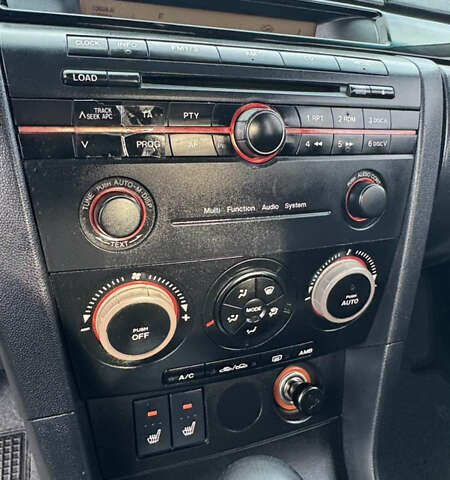 Чорний Мазда 3, об'ємом двигуна 1.6 л та пробігом 237 тис. км за 5850 $, фото 40 на Automoto.ua