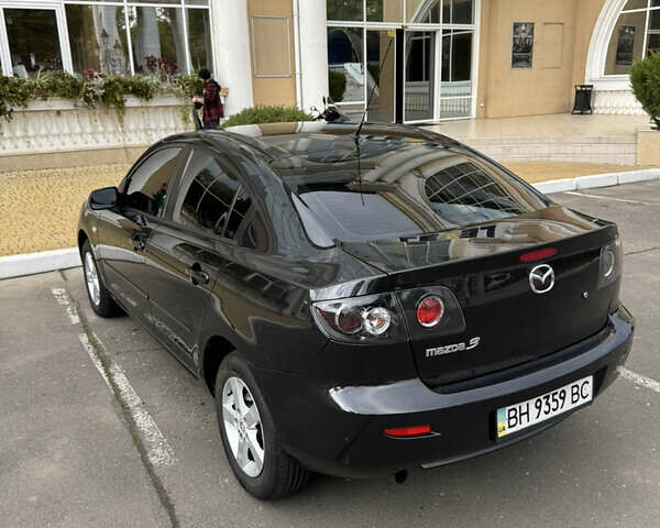 Черный Мазда 3, объемом двигателя 1.6 л и пробегом 312 тыс. км за 4700 $, фото 7 на Automoto.ua