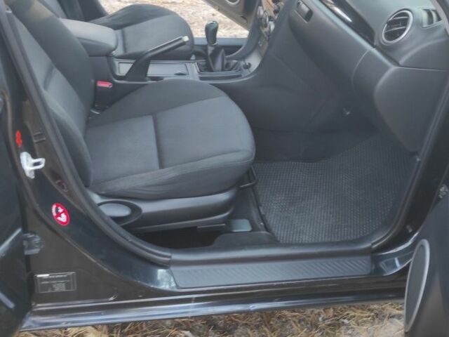 Чорний Мазда 3, об'ємом двигуна 1.6 л та пробігом 173 тис. км за 5300 $, фото 13 на Automoto.ua