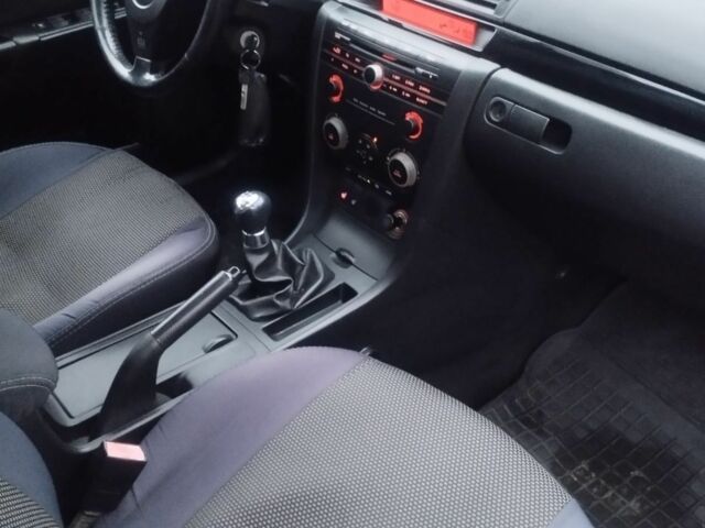 Черный Мазда 3, объемом двигателя 0 л и пробегом 243 тыс. км за 4499 $, фото 7 на Automoto.ua