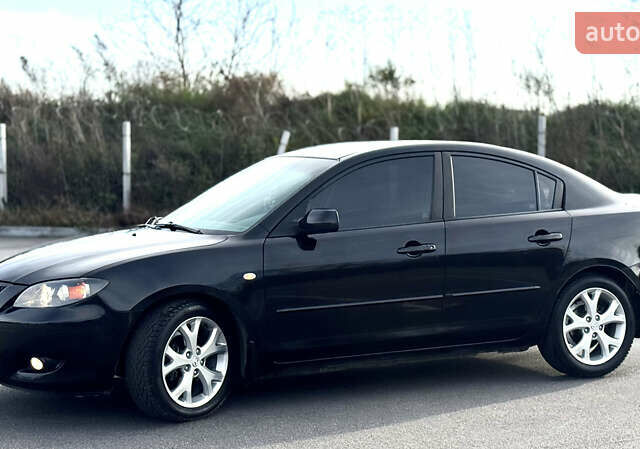 Черный Мазда 3, объемом двигателя 1.6 л и пробегом 247 тыс. км за 5550 $, фото 2 на Automoto.ua