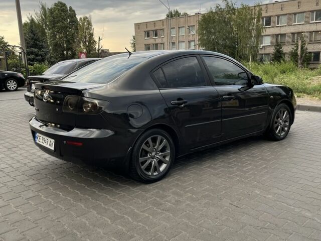 Черный Мазда 3, объемом двигателя 1.6 л и пробегом 299 тыс. км за 5200 $, фото 8 на Automoto.ua