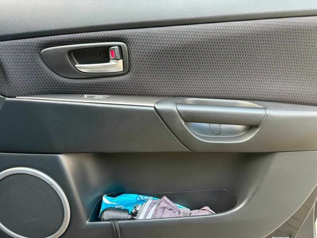 Черный Мазда 3, объемом двигателя 1.6 л и пробегом 232 тыс. км за 6740 $, фото 18 на Automoto.ua