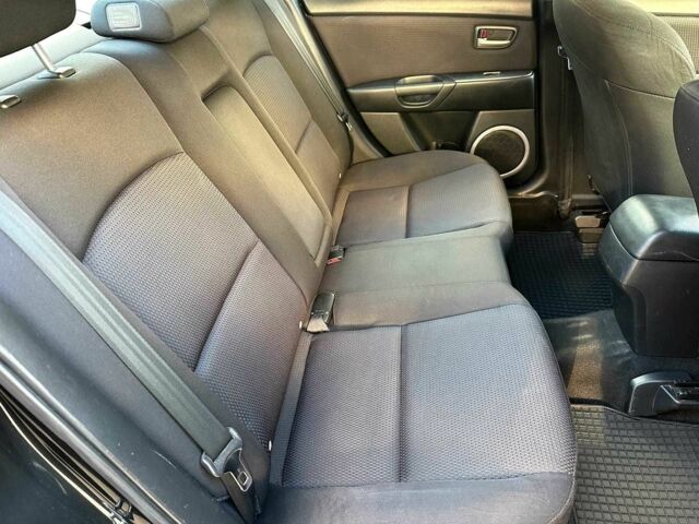 Черный Мазда 3, объемом двигателя 1.6 л и пробегом 232 тыс. км за 6740 $, фото 15 на Automoto.ua