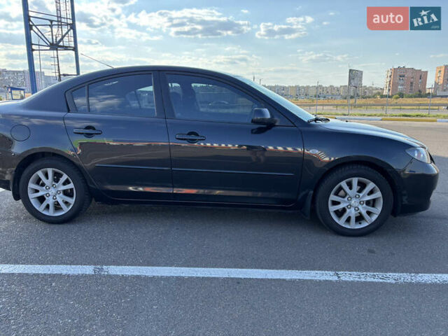 Чорний Мазда 3, об'ємом двигуна 1.6 л та пробігом 230 тис. км за 6600 $, фото 2 на Automoto.ua