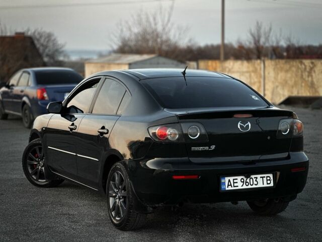 Черный Мазда 3, объемом двигателя 1.6 л и пробегом 290 тыс. км за 4400 $, фото 8 на Automoto.ua