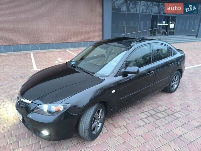 Черный Мазда 3, объемом двигателя 1.6 л и пробегом 132 тыс. км за 4999 $, фото 2 на Automoto.ua