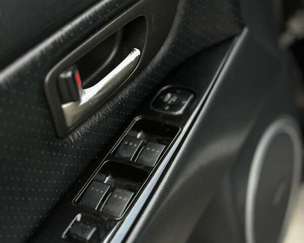 Чорний Мазда 3, об'ємом двигуна 2 л та пробігом 230 тис. км за 6800 $, фото 14 на Automoto.ua