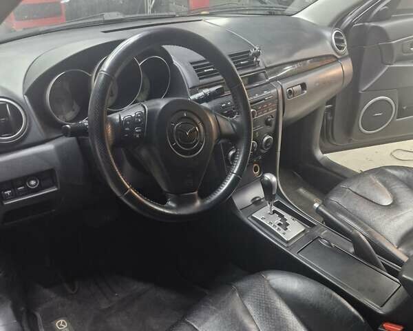 Черный Мазда 3, объемом двигателя 1.6 л и пробегом 240 тыс. км за 4200 $, фото 11 на Automoto.ua