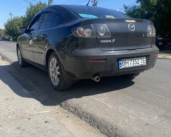Чорний Мазда 3, об'ємом двигуна 1.6 л та пробігом 272 тис. км за 4700 $, фото 3 на Automoto.ua