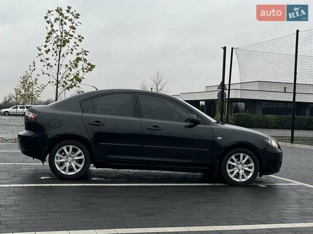 Черный Мазда 3, объемом двигателя 1.6 л и пробегом 180 тыс. км за 5700 $, фото 9 на Automoto.ua