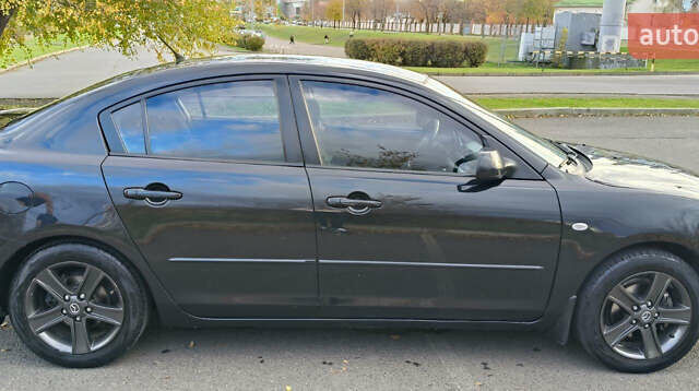 Чорний Мазда 3, об'ємом двигуна 2 л та пробігом 143 тис. км за 5200 $, фото 5 на Automoto.ua