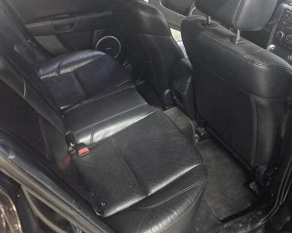 Черный Мазда 3, объемом двигателя 1.6 л и пробегом 240 тыс. км за 4200 $, фото 8 на Automoto.ua