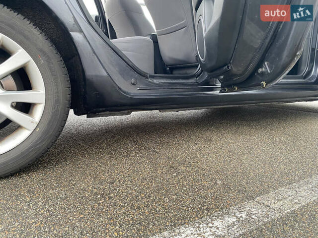 Чорний Мазда 3, об'ємом двигуна 1.6 л та пробігом 188 тис. км за 6800 $, фото 36 на Automoto.ua
