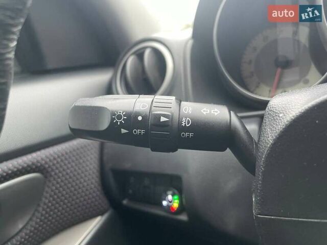 Чорний Мазда 3, об'ємом двигуна 1.6 л та пробігом 223 тис. км за 6490 $, фото 17 на Automoto.ua