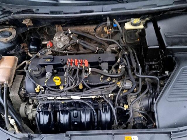 Черный Мазда 3, объемом двигателя 2 л и пробегом 240 тыс. км за 5600 $, фото 9 на Automoto.ua