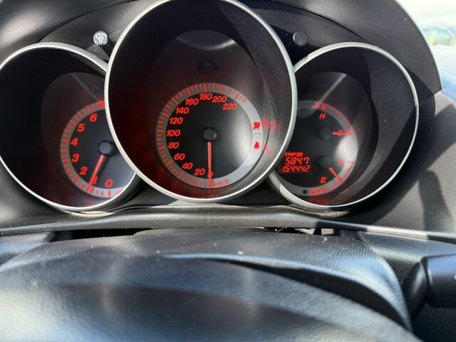 Черный Мазда 3, объемом двигателя 2 л и пробегом 154 тыс. км за 5500 $, фото 6 на Automoto.ua